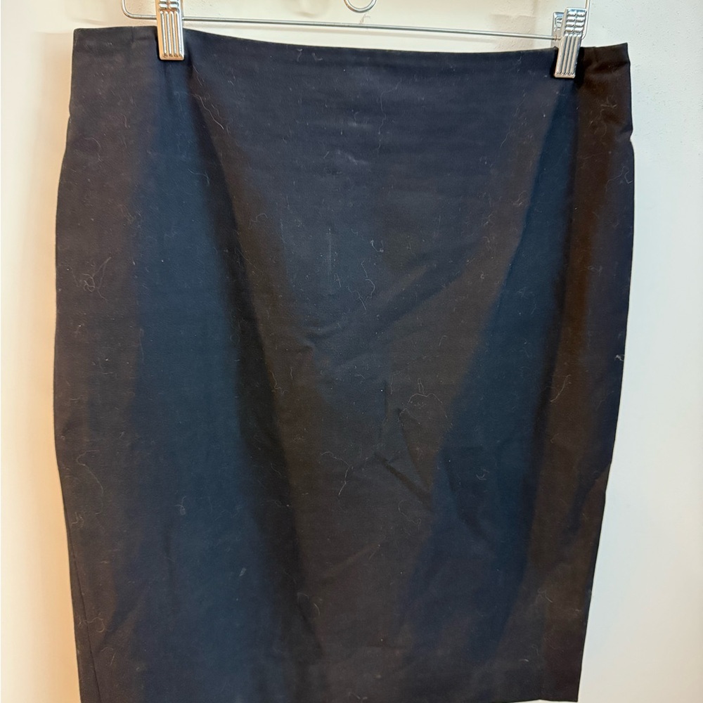 Ann Taylor Classic Black Skirt - Like New!